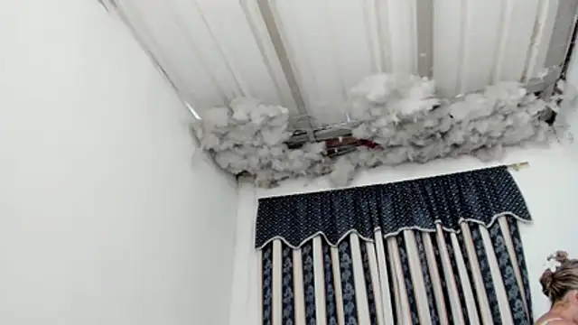 Lauu G online show from March 7, 2026, 1:49 pm