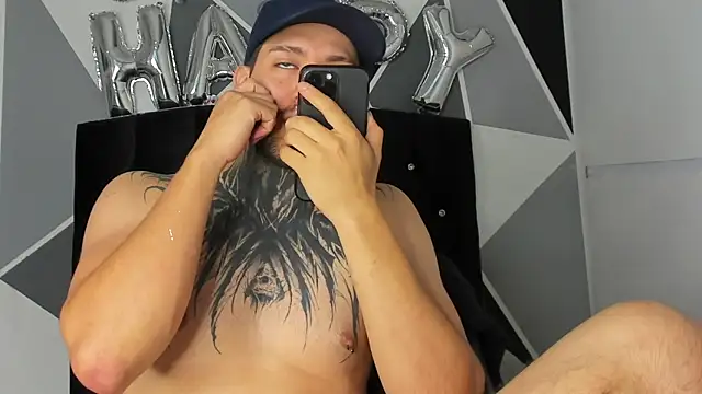 Snapshot of _tatho_perovich_ chatting on December 4, 2024, 9:51 pm tatho perovich online show from December 4, 2024, 9:51 pm