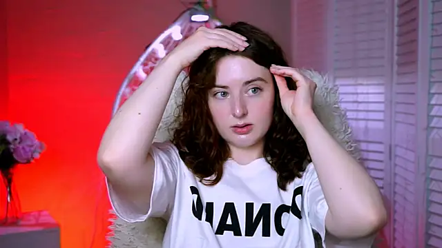 Snapshot of AnnTerry_ chatting on October 23, 2025, 12:26 pm AnnTerry online show from October 23, 2025, 12:26 pm