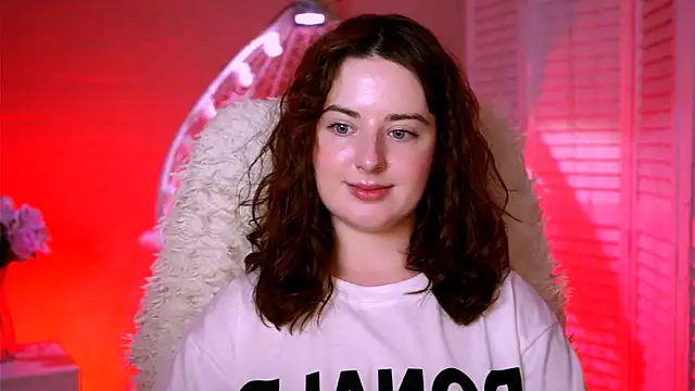 Snapshot of AnnTerry_ chatting on October 24, 2025, 12:15 pm AnnTerry online show from October 24, 2025, 12:15 pm