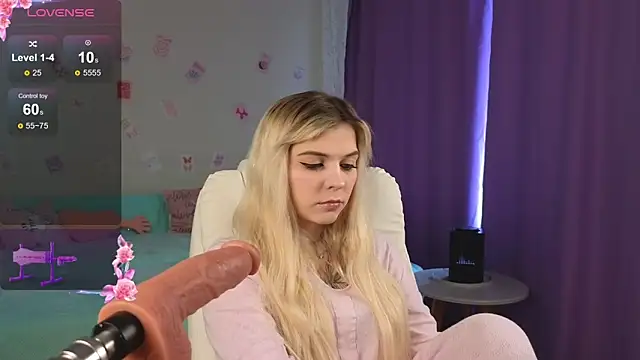 Snapshot of Kate_Legend chatting on September 14, 2025, 2:34 am Kate Legend online show from September 14, 2025, 2:34 am