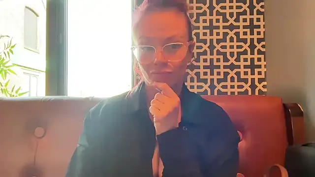 MelodyRoseUk online show from November 5, 2025, 11:35 am