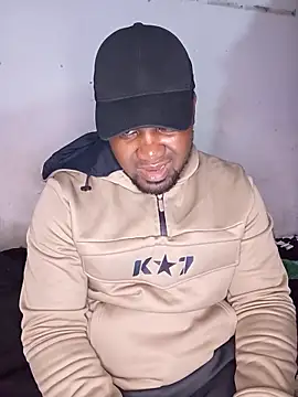 Snapshot of Champs303@xh chatting on October 21, 2025, 9:03 pm Champs303xh online show from October 21, 2025, 9:03 pm
