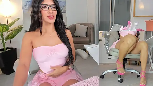 Snapshot of kimberly_ chatting on March 6, 2025, 11:20 pm kimberly online show from March 6, 2025, 11:20 pm