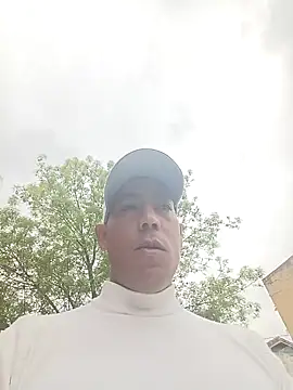 Reveldeseductor online show from April 7, 2026, 11:01 am