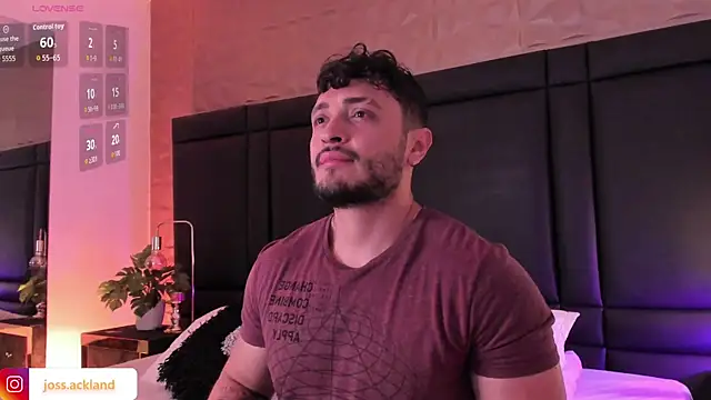 JossAckland online show from November 2, 2025, 7:41 pm