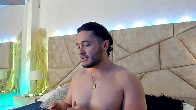 JossAckland online show from April 14, 2026, 8:03 pm