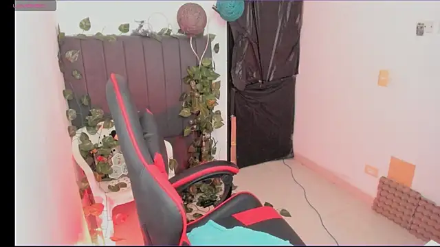 odelei online show from April 14, 2026, 7:35 am