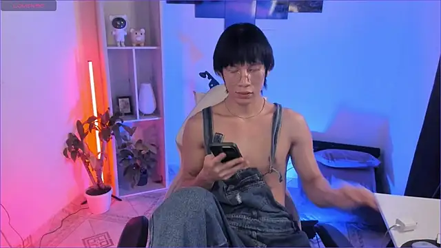 odelei online show from November 5, 2025, 10:02 pm