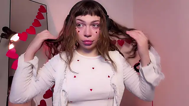 PaulaPratt online show from February 14, 2025, 4:15 am