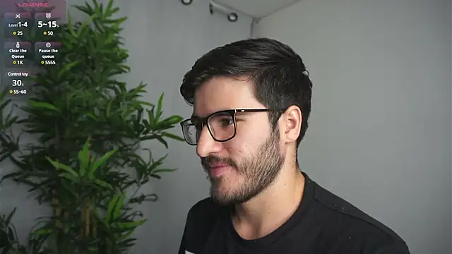 Snapshot of Tony_Wylie chatting on March 21, 2025, 3:02 pm Tony Wylie online show from March 21, 2025, 3:02 pm