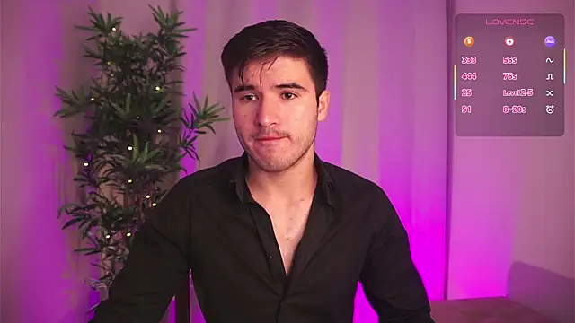 Snapshot of Tony_Wylie chatting on November 14, 2025, 9:46 am Tony Wylie online show from November 14, 2025, 9:46 am