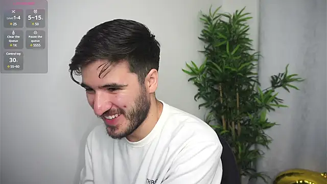 Snapshot of Tony_Wylie chatting on February 28, 2025, 5:37 pm Tony Wylie online show from February 28, 2025, 5:37 pm