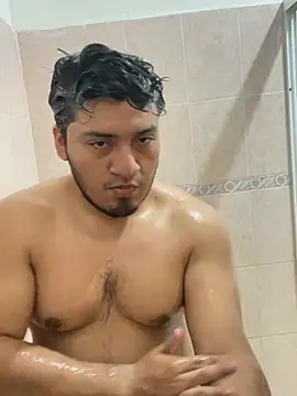 Snapshot of YoElMasHot chatting on March 27, 2026, 4:32 am YoElMasHot online show from March 27, 2026, 4:32 am