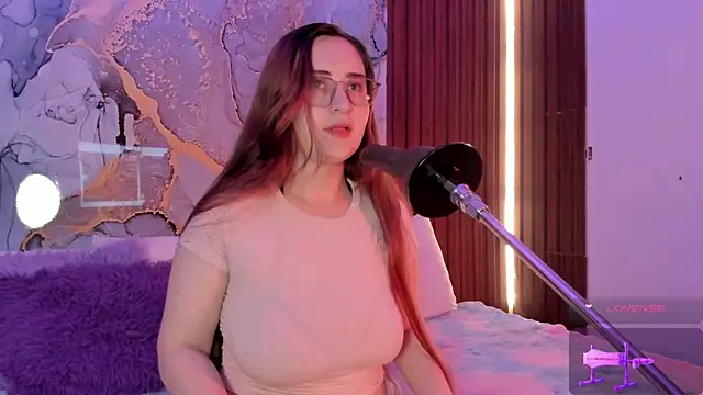 Snapshot of centaurigirl chatting on October 28, 2025, 11:03 pm centaurigirl online show from October 28, 2025, 11:03 pm