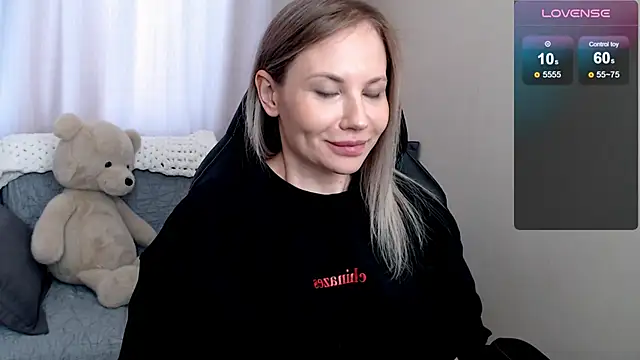 Sunny bunny6 online show from March 30, 2026, 5:09 am