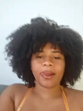 DANIELA MICHEL online show from February 6, 2025, 3:52 pm