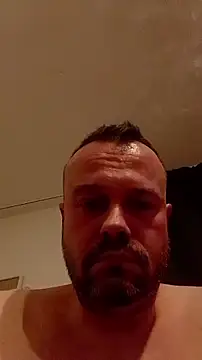 mikaaaaase online show from October 25, 2025, 1:05 am