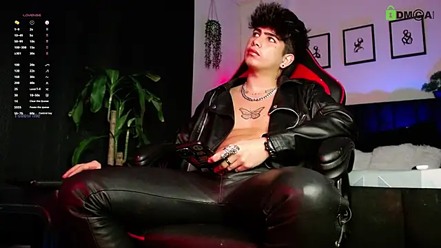 LyleBennett  online show from February 9, 2026, 12:25 pm