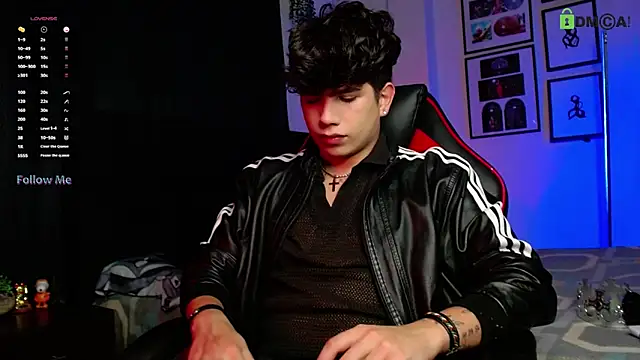 LyleBennett  online show from November 16, 2025, 12:10 pm