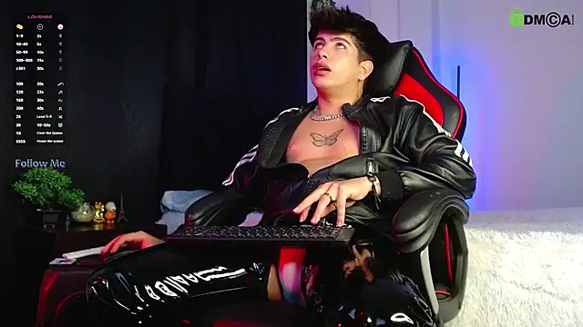 LyleBennett  online show from October 9, 2025, 1:00 pm