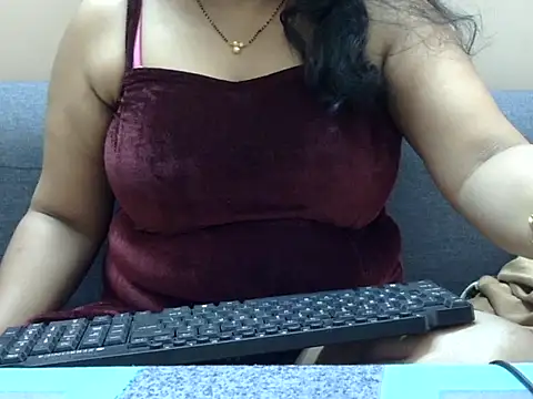 Riya riyaa online show from December 5, 2025, 8:35 am