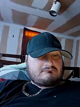 Snapshot of muledick8824 chatting on October 24, 2025, 2:38 pm muledick8824 online show from October 24, 2025, 2:38 pm