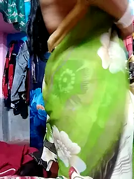 Snapshot of BERRY_00 chatting on March 12, 2025, 12:42 am BERRY 00 online show from March 12, 2025, 12:42 am