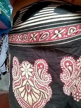 Snapshot of BERRY_00 chatting on September 19, 2025, 6:12 pm BERRY 00 online show from September 19, 2025, 6:12 pm