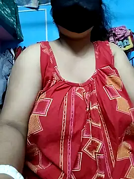 Snapshot of BERRY_00 chatting on October 5, 2025, 6:09 pm BERRY 00 online show from October 5, 2025, 6:09 pm