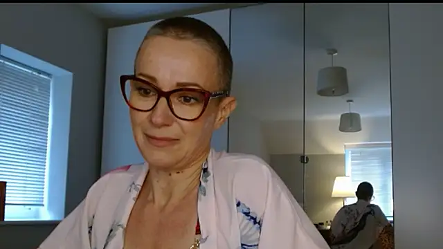 ELEGANT-ARIA36 online show from February 20, 2025, 11:53 am