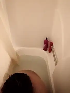 Snapshot of Brickstash chatting on February 7, 2026, 2:19 am Brickstash online show from February 7, 2026, 2:19 am