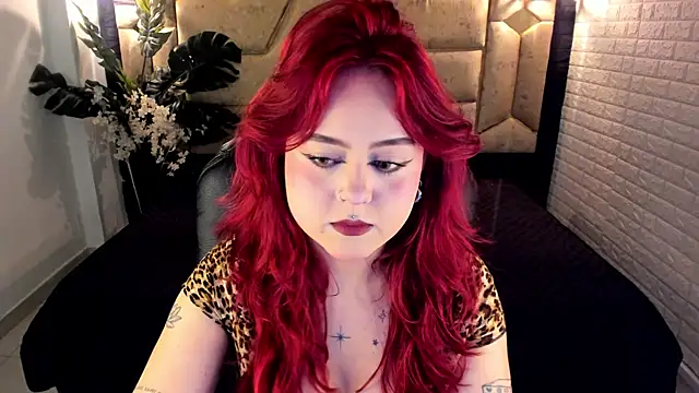 crimson tati  online show from March 26, 2026, 4:44 am