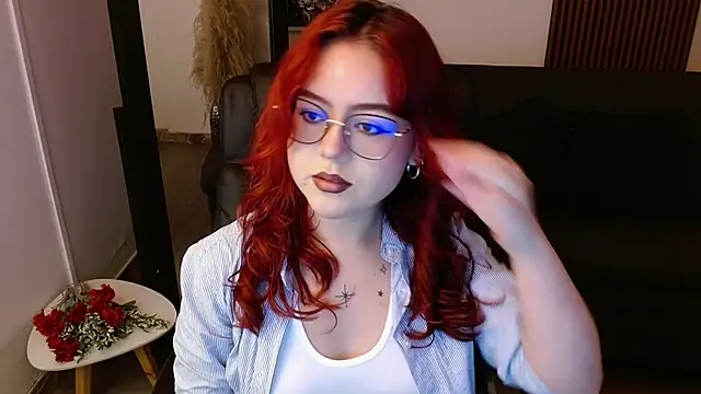 crimson tati  online show from February 23, 2025, 1:21 pm