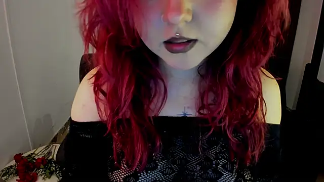 crimson tati  online show from September 24, 2025, 6:42 am