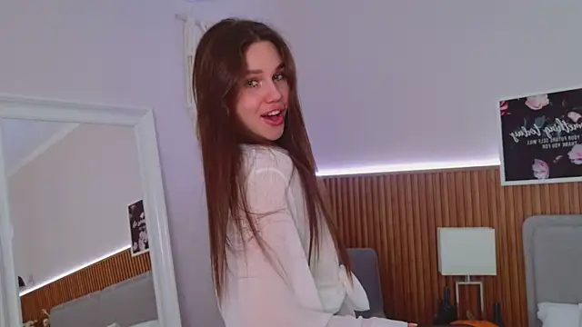 RihannaRose online show from October 29, 2025, 5:12 pm