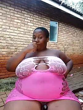 DarkBerry7 online show from February 3, 2025, 4:41 pm