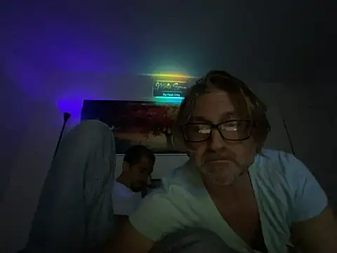 Snapshot of onlym4m chatting on October 18, 2025, 4:47 am onlym4m online show from October 18, 2025, 4:47 am