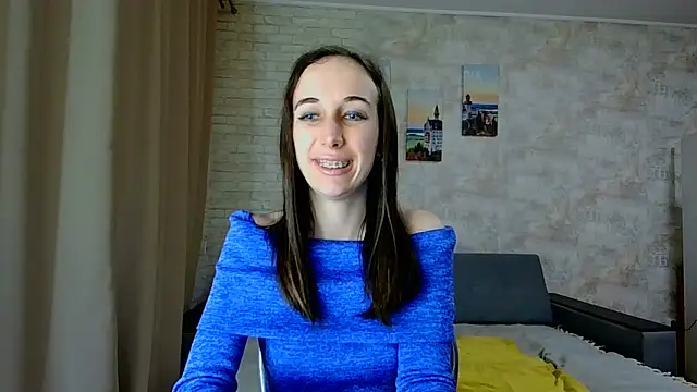 Snapshot of Anika_bloom chatting on May 19, 2026, 8:38 pm Anika bloom online show from May 19, 2026, 8:38 pm