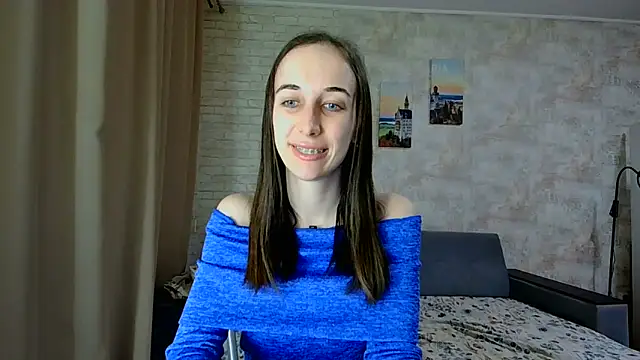 Snapshot of Anika_bloom chatting on April 26, 2026, 5:32 pm Anika bloom online show from April 26, 2026, 5:32 pm