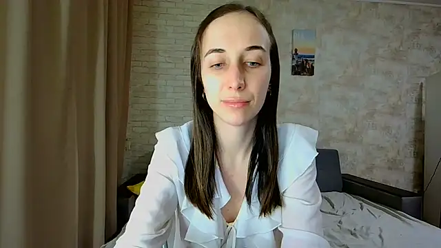 Snapshot of Anika_bloom chatting on April 30, 2026, 9:08 pm Anika bloom online show from April 30, 2026, 9:08 pm