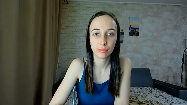 Snapshot of Anika_bloom chatting on May 11, 2026, 8:17 pm Anika bloom online show from May 11, 2026, 8:17 pm