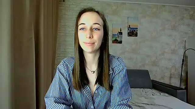 Snapshot of Anika_bloom chatting on May 21, 2026, 5:54 pm Anika bloom online show from May 21, 2026, 5:54 pm