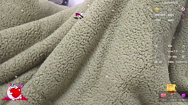 Snapshot of MIXEMKUTAKO chatting on December 28, 2024, 7:33 pm MIXEMKUTAKO online show from December 28, 2024, 7:33 pm