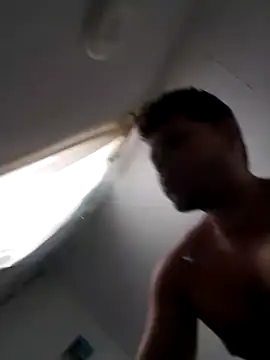 King russo online show from October 3, 2025, 2:51 pm