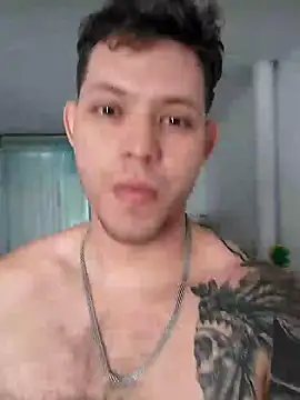 King russo online show from November 10, 2025, 3:17 pm