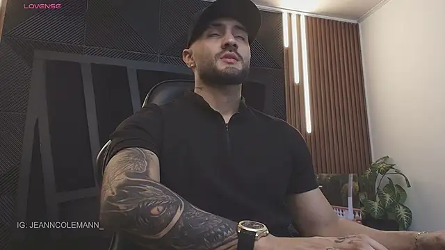 Snapshot of JeanColleman chatting on January 10, 2026, 11:22 pm JeanColleman online show from January 10, 2026, 11:22 pm