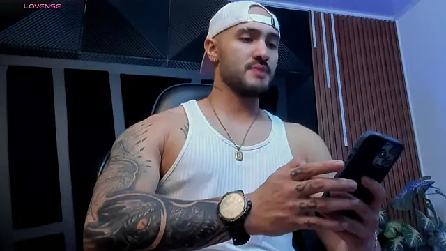 Snapshot of JeanColleman chatting on November 27, 2025, 11:16 pm JeanColleman online show from November 27, 2025, 11:16 pm