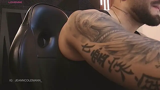 Snapshot of JeanColleman chatting on January 7, 2026, 11:21 pm JeanColleman online show from January 7, 2026, 11:21 pm