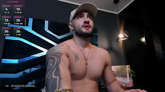 Snapshot of JeanColleman chatting on December 18, 2025, 11:19 pm JeanColleman online show from December 18, 2025, 11:19 pm